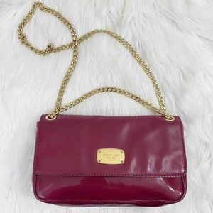MICHAEL Michael Kors Berry Jet Set Chain Strap Bag Flap and Snap Closure EUC